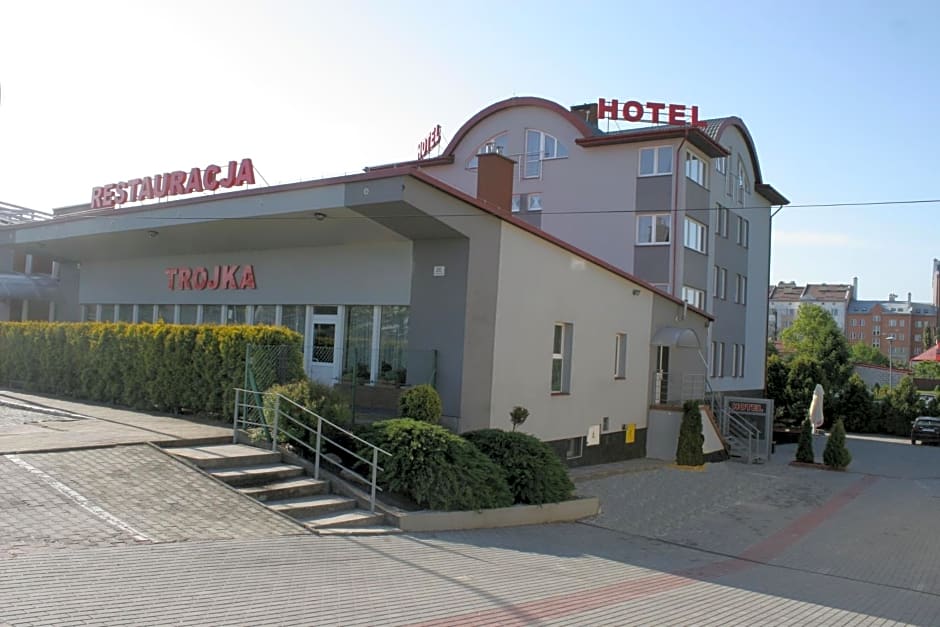 Hotel Trojka