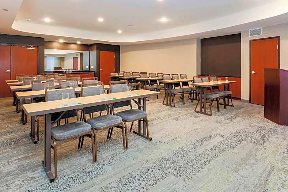 Courtyard by Marriott Potomac Mills Woodbridge