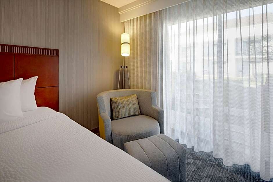 Courtyard by Marriott Detroit Southfield