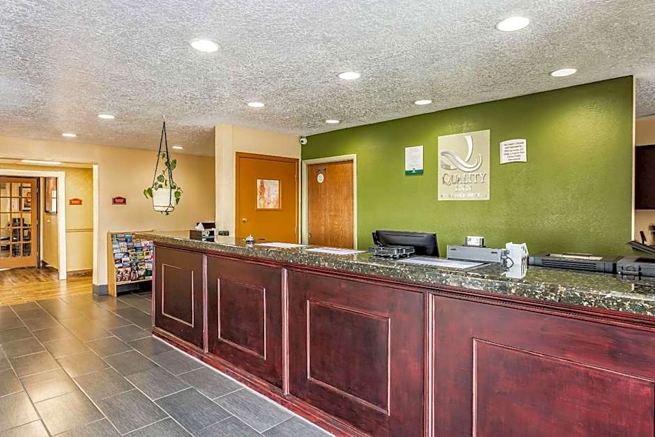 Quality Inn Los Lunas