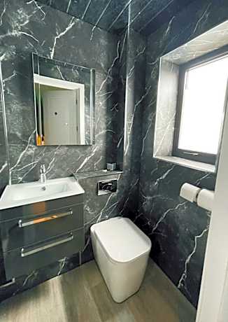 Deluxe Double Studio