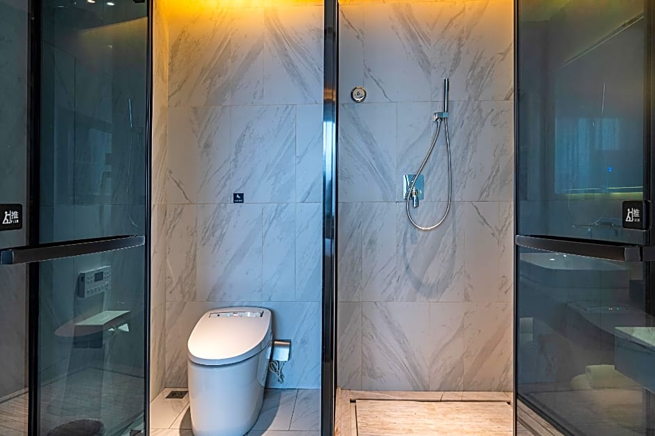 Rezen Select Hotel Lanzhou West Railway Station