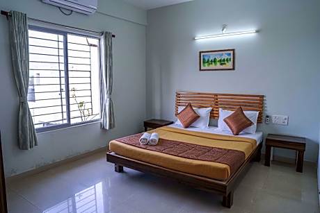 Chandralok Deluxe Apartment 501