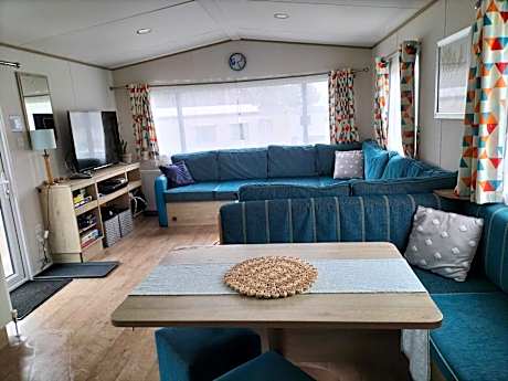 Abi static caravan close to Edinburgh