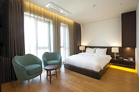 King Suite
