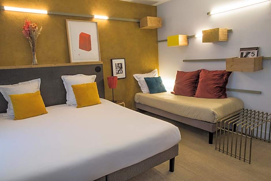 Hotel La Nouvelle Republique