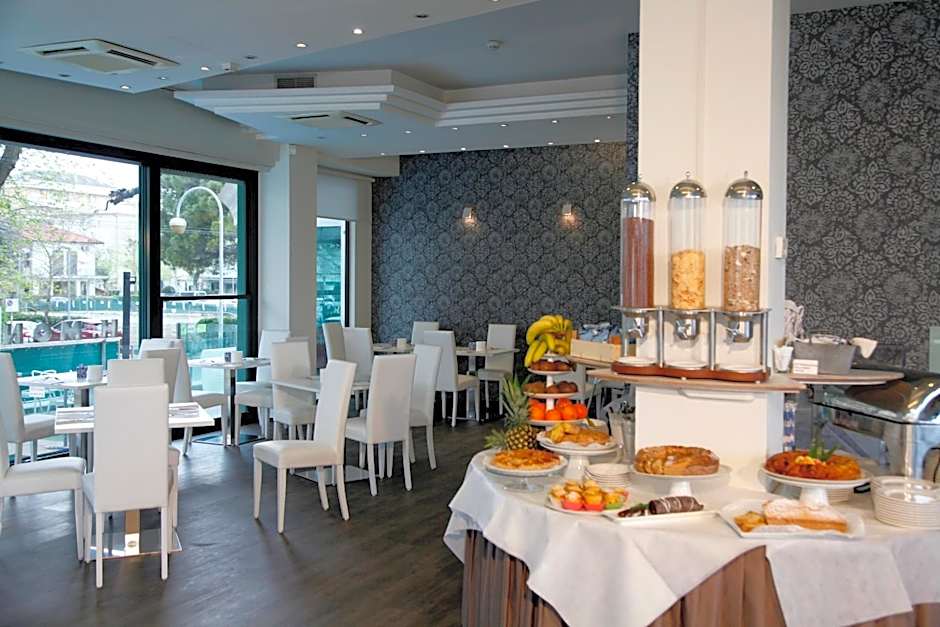 Hotel Montecarlo - Vista Mare con Area Fitness