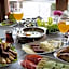 defne otel