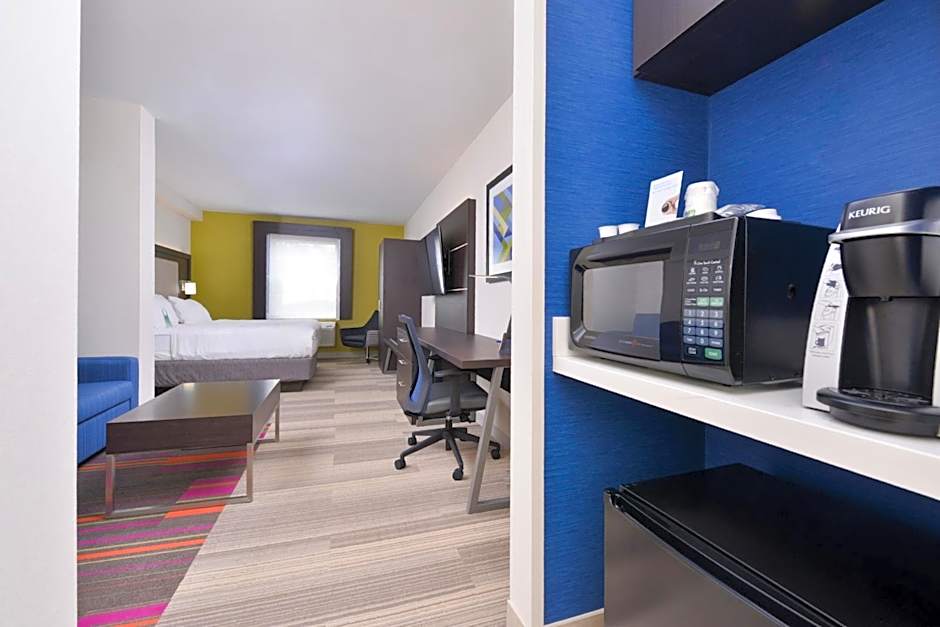 Holiday Inn Express Mystic By IHG