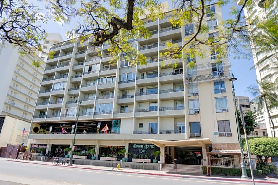 Castle Waikiki Grand Hotel
