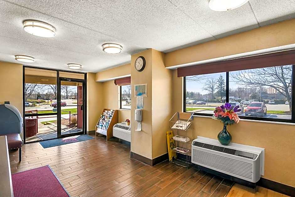 Red Roof Inn Enfield