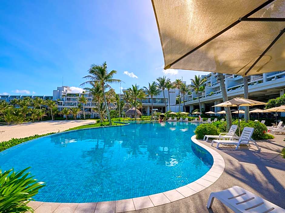 Palace In Moon Beach