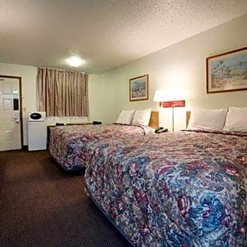 Country Side Inn