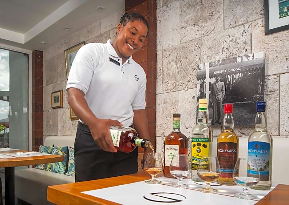 S Hotel Montego Bay - Luxury Boutique All-Inclusive Hotel