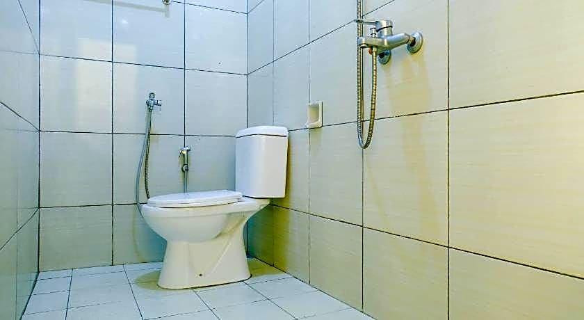 RedDoorz near STAB Syailendra Kopeng