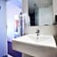 Kyriad La Rochelle Centre - Les Minimes