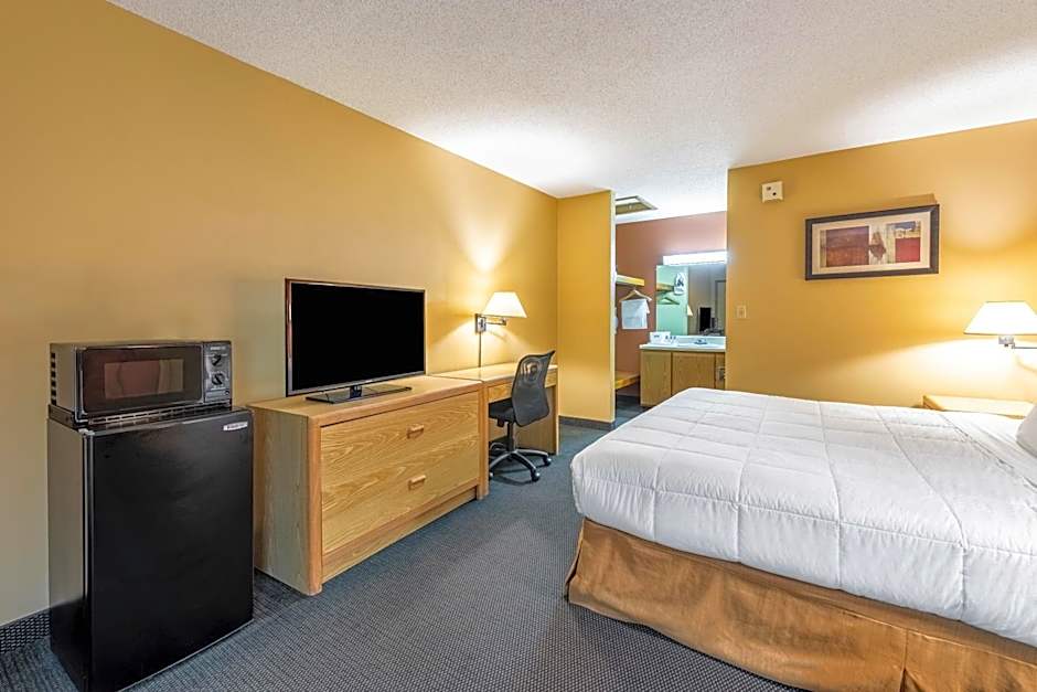 Americas Best Value Inn & Suites St. Marys
