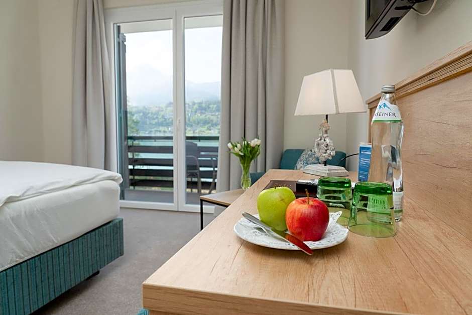 Inselhotel Faakersee