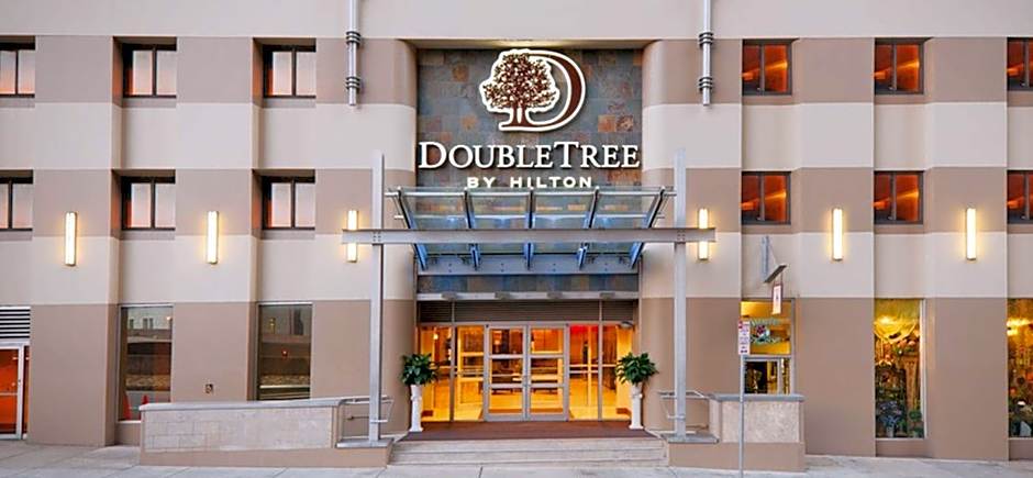 DoubleTree by Hilton Hotel & Suites Pittsburgh Downtown