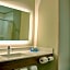 Holiday Inn Express Hotel & Suites Byram By IHG
