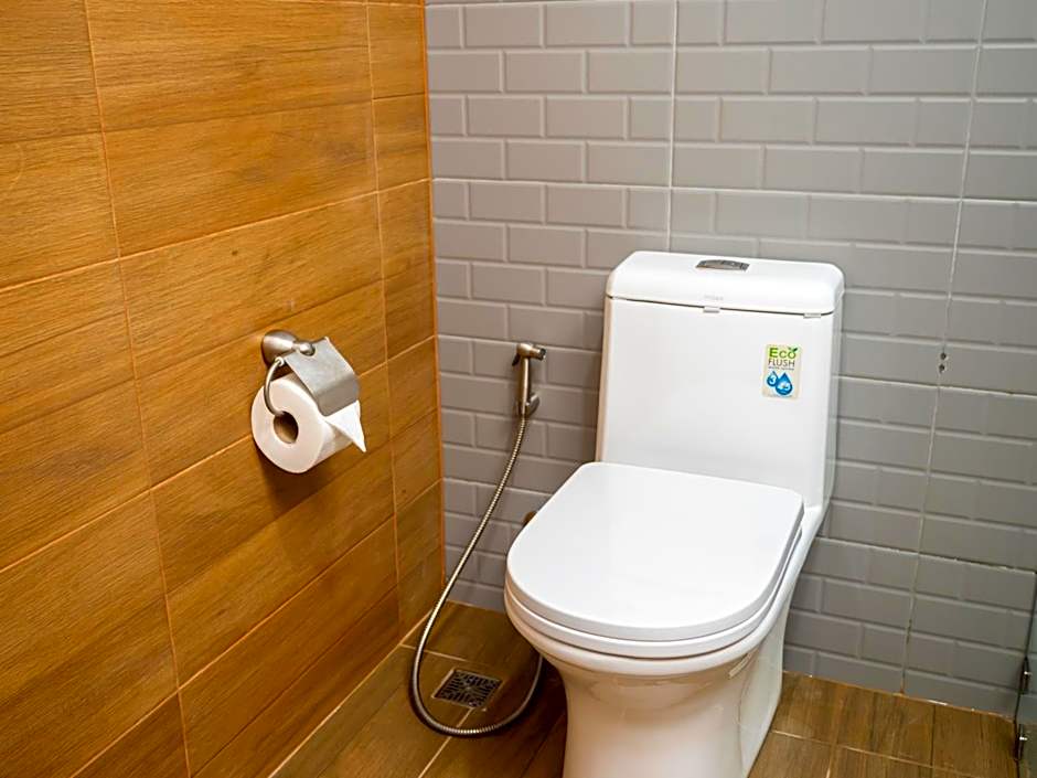 Moonlight Cafe and Hotel