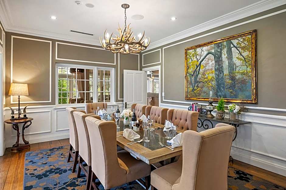 Parklands Country Gardens & Lodges