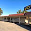 Outback Quarters Motel Hay and Restaurant