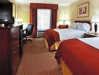 Holiday Inn Express Breaux Bridge