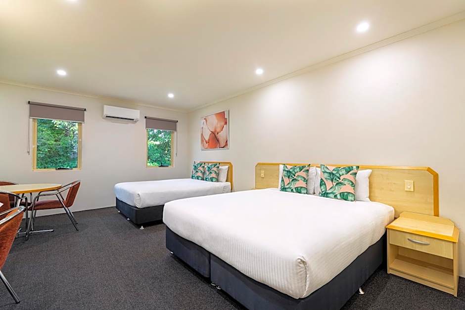 Red Bridge Motor Inn