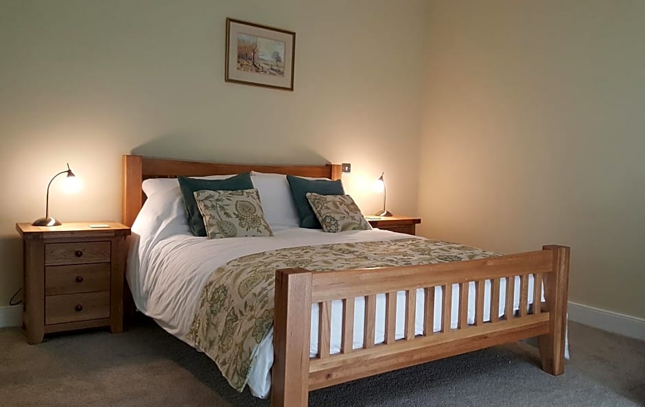 Pontyclerc Farm House Bed and Breakfast