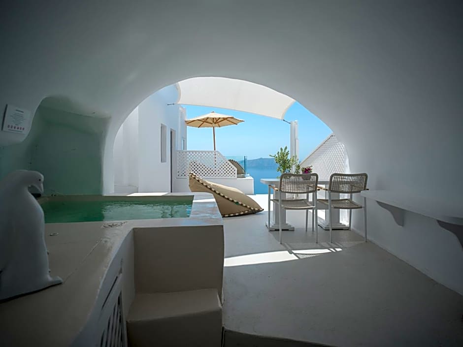 Anemos Cave Suites