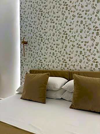 King Room with Pool View