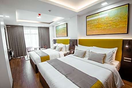 Premium Quadruple Room