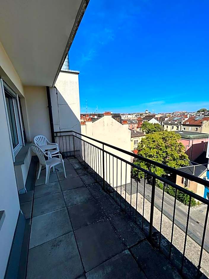 Primadom Aparthotel