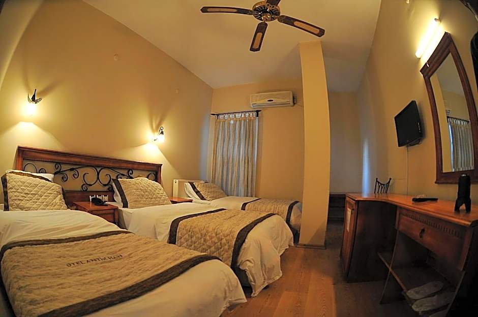 Antikhan Hotel