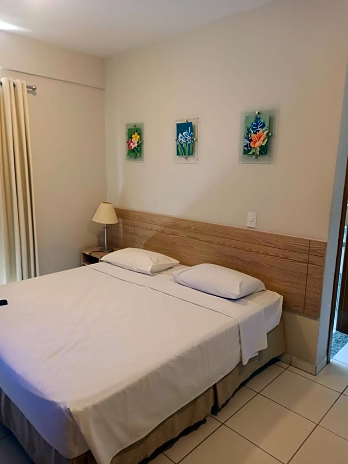 Golden dolphin express