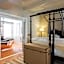 Akademie Street Boutique Hotel