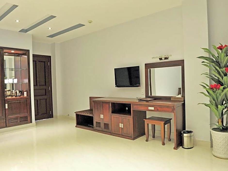 Phoenix Hotel Saigon