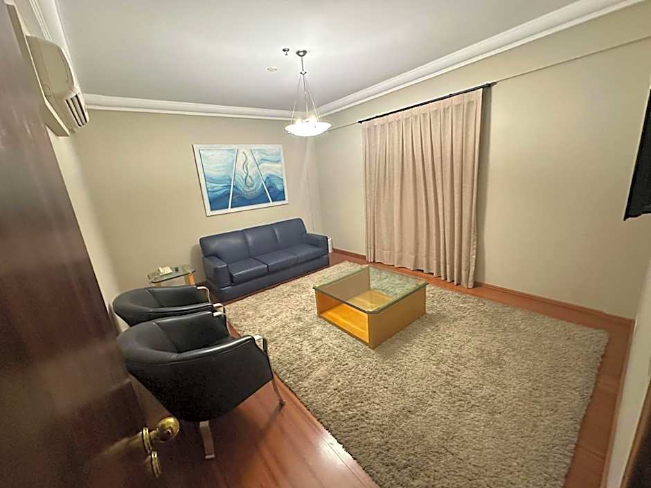 Ibis Styles Presidente Prudente, Portal of the West