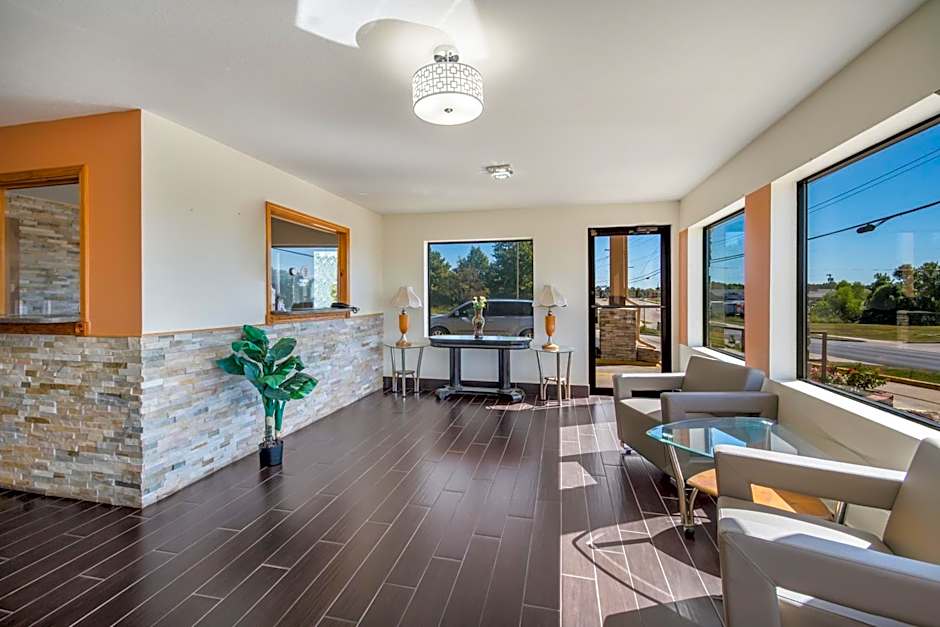 Americas Best Value Inn & Suites Harrisonville