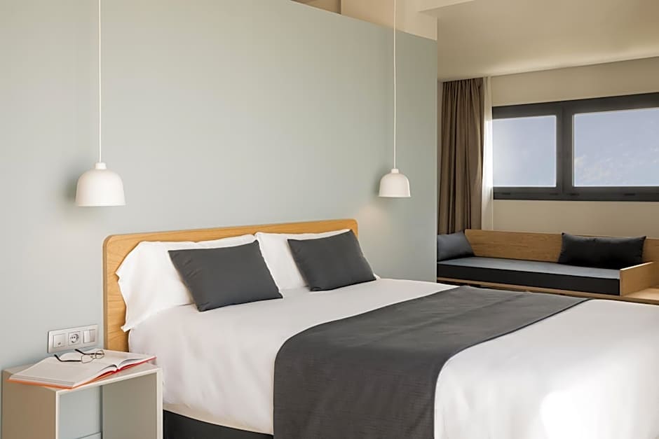 Aqua Hotel Silhouette & Spa - Adults Only