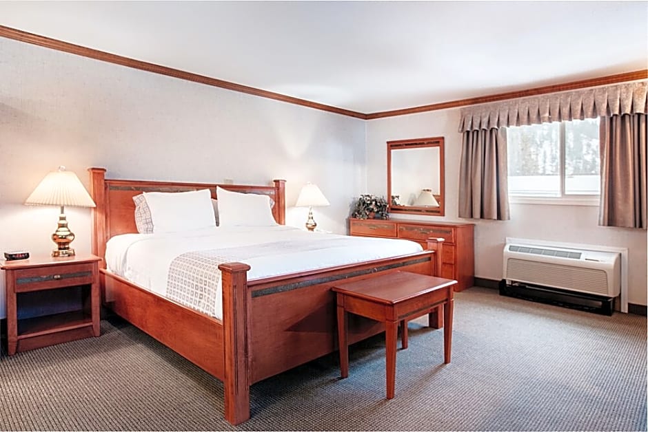 Mount Robson Inn
