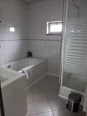 Standard Double Room with Shared Bathroom