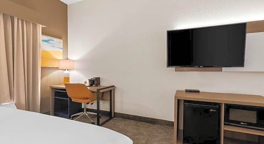 Comfort Inn & Suites Elk City South