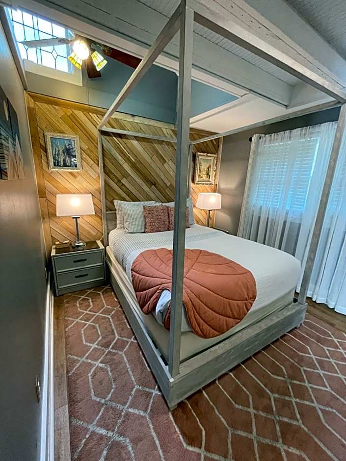 Peace and Plenty Inn