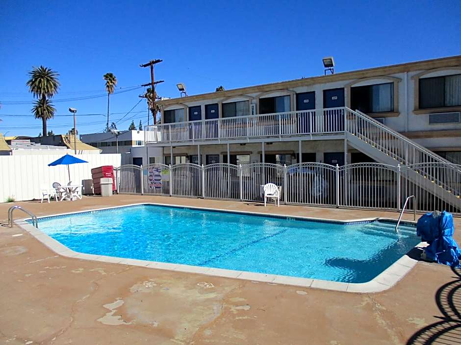 Motel 6-Canoga Park, CA