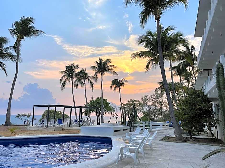 Photo 1 of 12 of Hotel Villa Mexicana Puerto Escondido