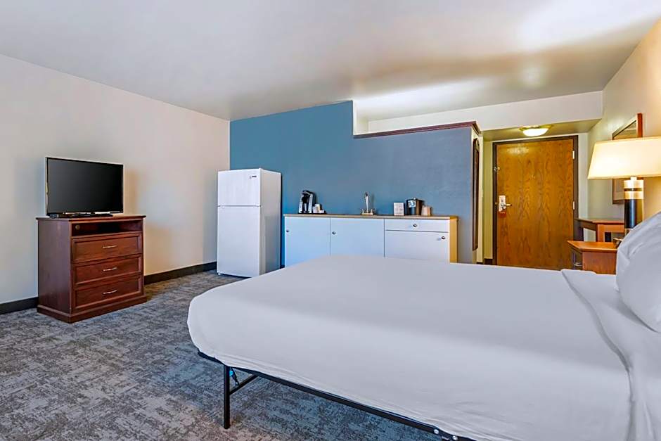 Seaport Suites