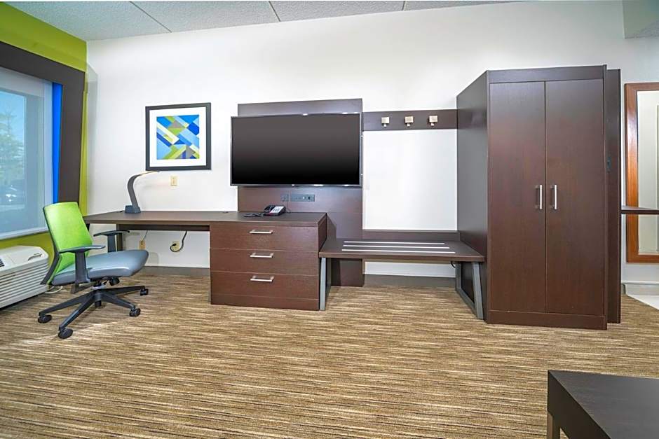 Holiday Inn Express Clayton Southeast Raleigh By IHG
