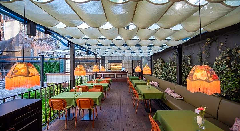 Hotel Twenties Tbilisi - Stay & Dine